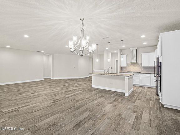 5th image of 68 Catesby Ln