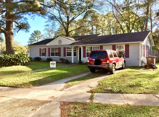 4 E Chadwick Dr, Mobile, AL 36606