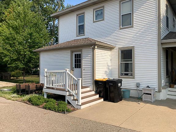 5th image of 2574 Sherwood St SW