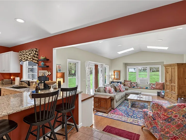 3862 State Street Rd — Photo 12
