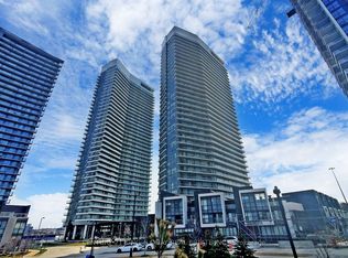 115 McMahon Dr #712, Toronto, ON