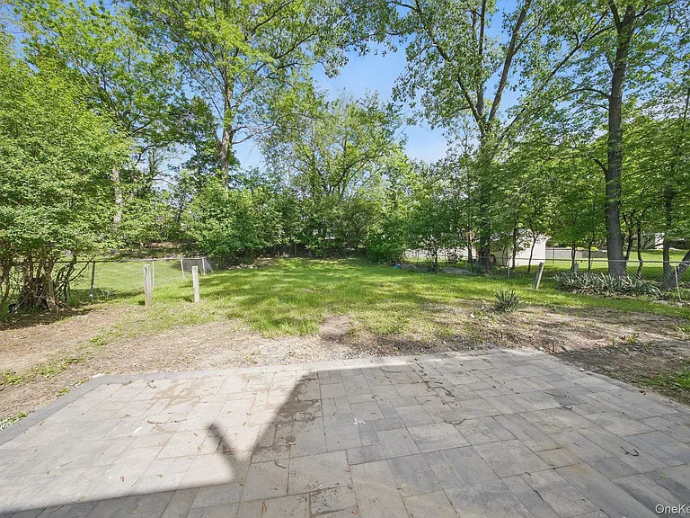 341 Highland Avenue Ext — Photo 22