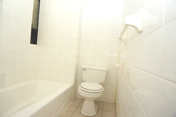 Rented by J Misrahi Realty Corp | media 2