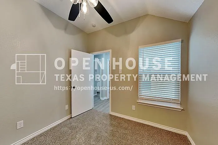 6937 Cheswick Dr — Photo 16