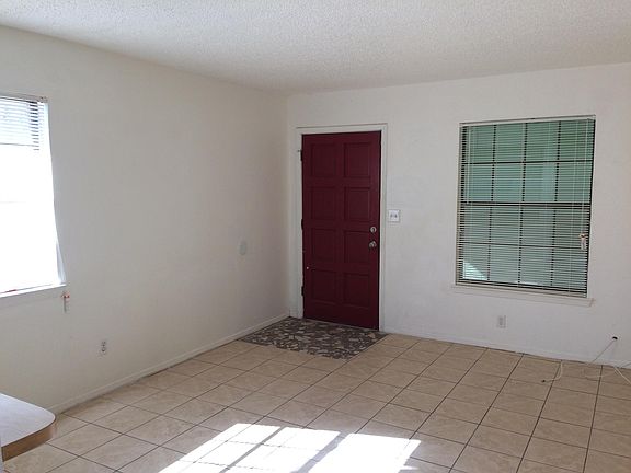 5th image of 11617 Marsh McCall Way APT C