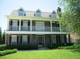 4717 Patterson Rd, New Orleans, LA 70131