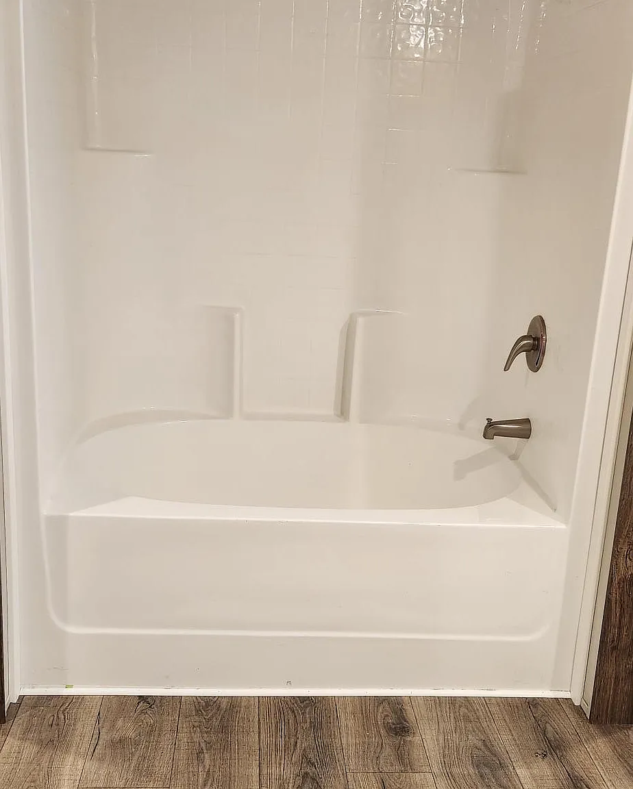 3 bed, 1152 sqft, $1,349 — Photo 4