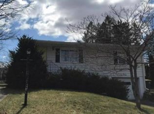 80 Williamson Cir, Watertown, CT 06779