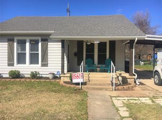 527 W Acheson St, Denison, TX 75020