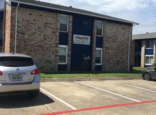2427 W Prairie St, Denton, TX 76201