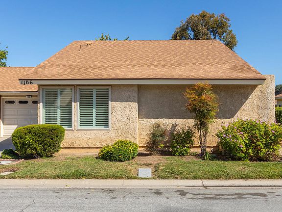 3rd image of 1106 Village 1