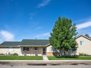 901 Golden West Dr, Belgrade, MT 59714