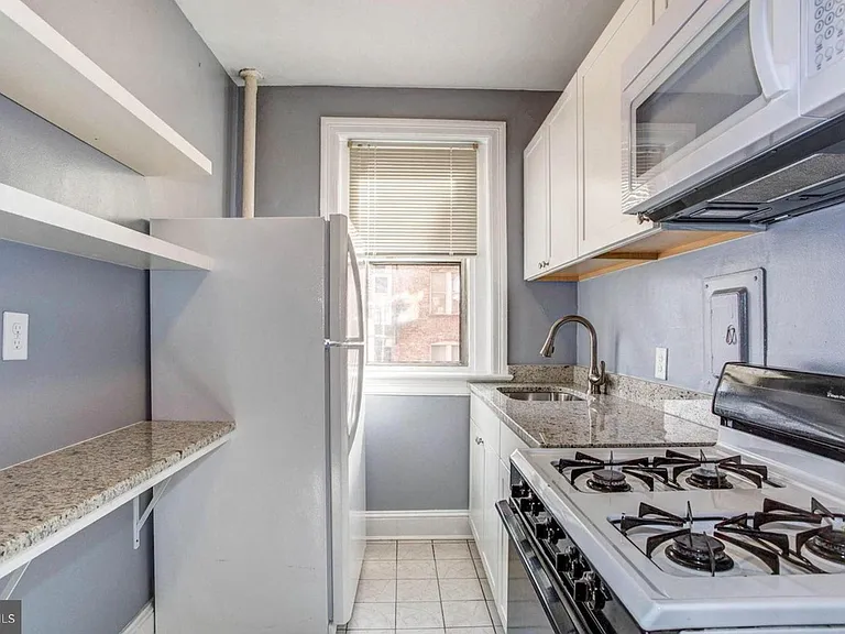 1954 Columbia Rd NW #306 — Photo 7