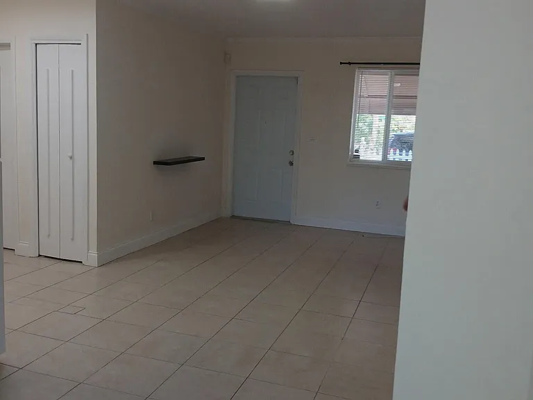 1597 NE 53rd Ct — Photo 20