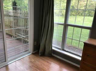 1 Williamson Ct, East Windsor, NJ 08520