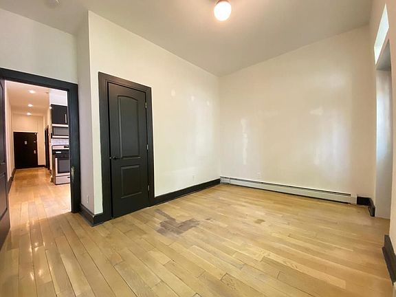 4th image of 39 Macdonough St #C1
