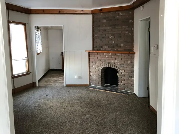 727 Hopkins St, Buffalo, NY 14220