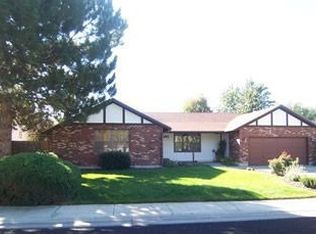 5291 Redbridge Dr, Boise, ID 83703