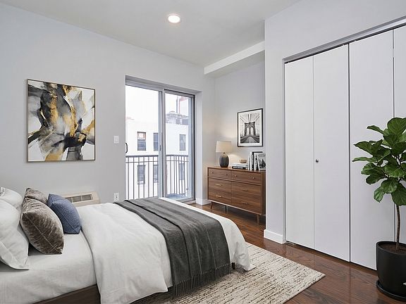 4th image of 152 Ludlow St APT 5D