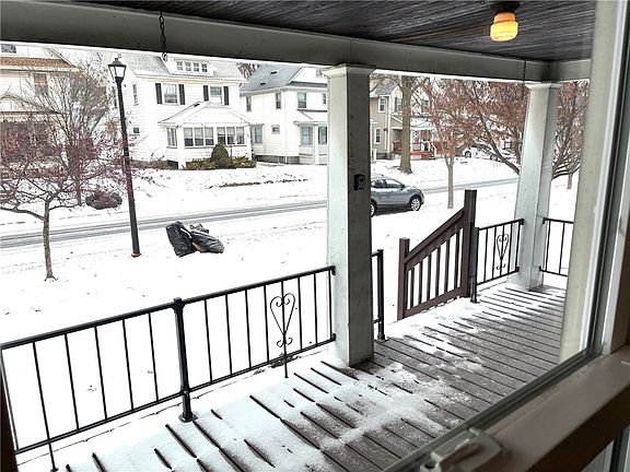 3rd image of 273 Electric Ave