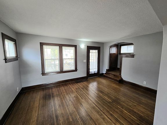 4th image of 2519 Grantwood Dr
