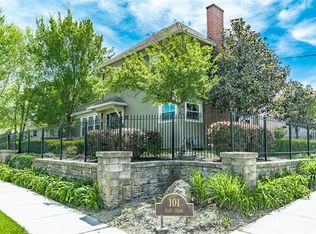 101 E Cedar St, Olathe, KS 66061