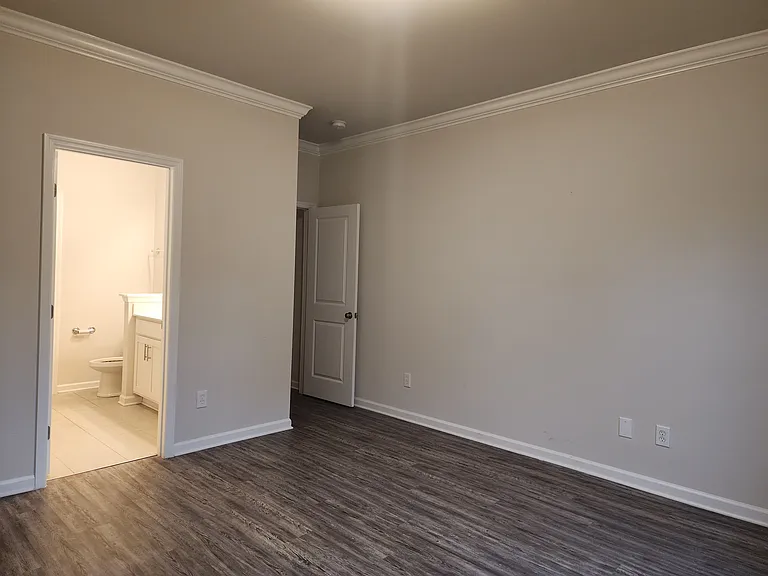 111 Fernhill Dr NW — Photo 13