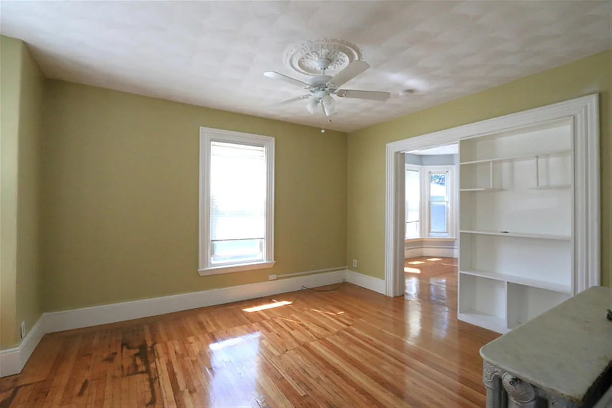 Building Photo - 58 Vinal Ave