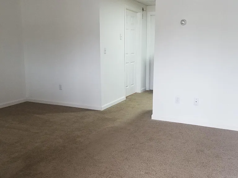 104J Quarry Rd #J — Photo 12