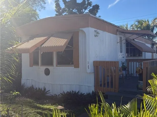 11201 SW 55th St #D42, Hollywood, FL 33025