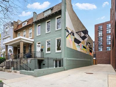 819 6th St NE, Washington, DC, 20002