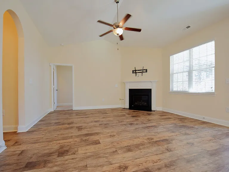 154 Heatherwood Dr — Photo 5
