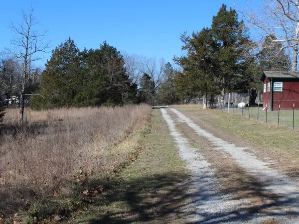 3481 Highway 14 S, Yellville, AR 72687