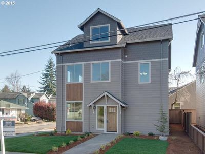 8280 N Burrage Ave, Portland, OR, 97217