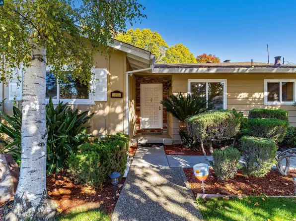 1856 Carriage Dr, Walnut Creek, CA 94598