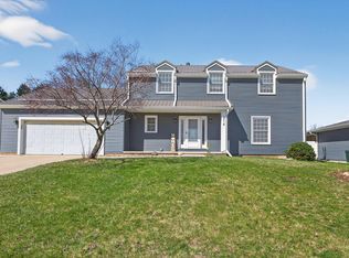 914 Lynda Rd, Waterloo, IA 50701