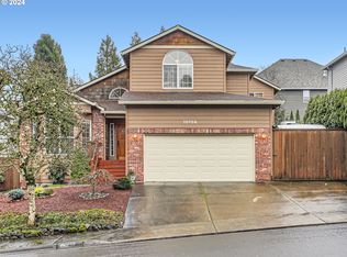 10756 NW Harding Ct, Portland, OR 97229