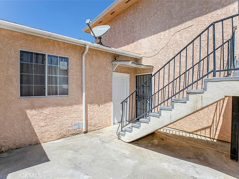 14319 Tiara St #2 — Photo 2