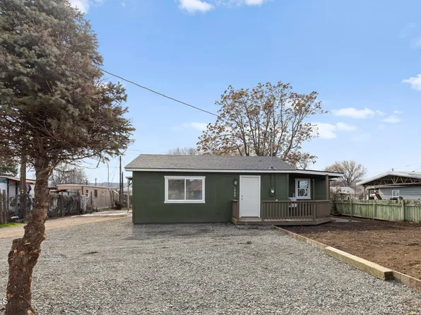 1904 McNair Ave, Union Gap, WA 98903