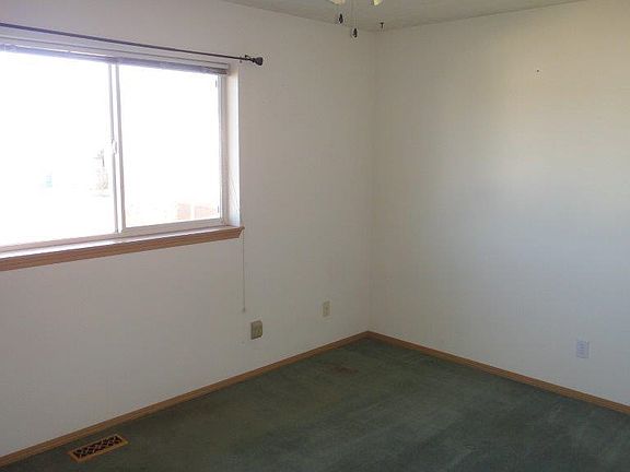 5th image of 1848 N Salmon River Ln