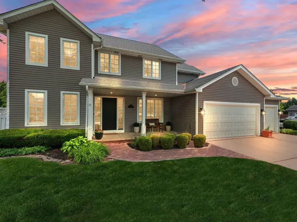 1616 Justice Dr, Crown Point, IN 46307