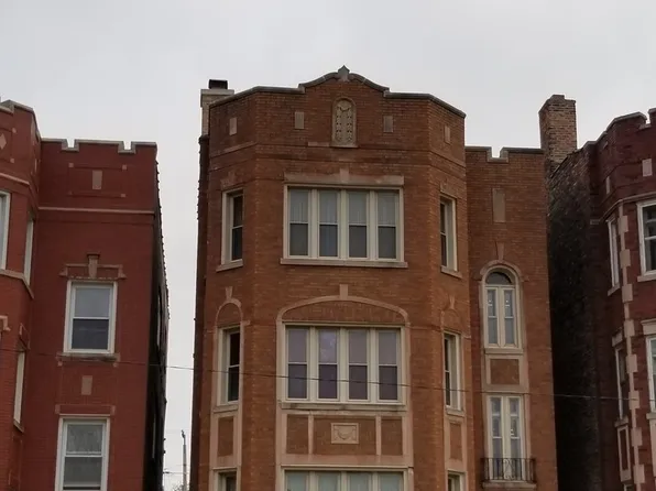 7825 S Wood St, Chicago, IL 60620