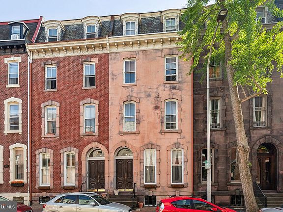 3rd image of 2308 Spruce St #2310A