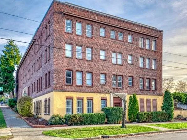 Glen Ellen Apartments