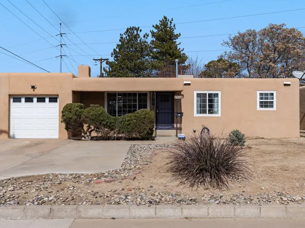 6013 Zimmerman Ave NE, Albuquerque, NM 87110