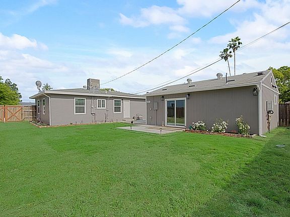 2nd image of 2509 Anna Way