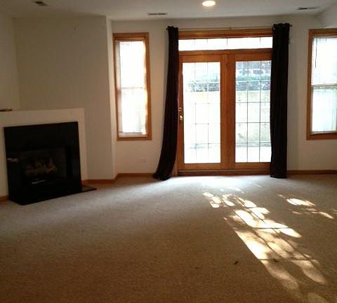 5th image of 2710 N Wayne Ave #1S