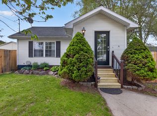 610 17th St, Jackson, MI 49203