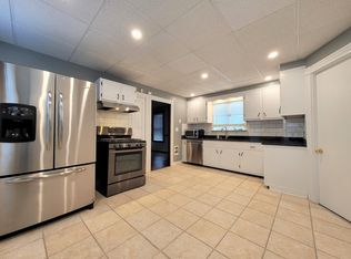 54 Montrose St #1, Somerville, MA 02143