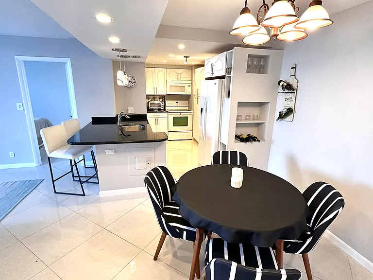 1 Las Olas Cir #313 — Photo 11